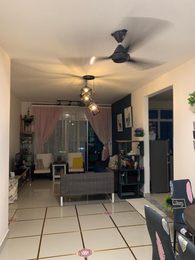 Tr Penang House For Large Family Getaways Appartement Bayan Lepas Buitenkant foto
